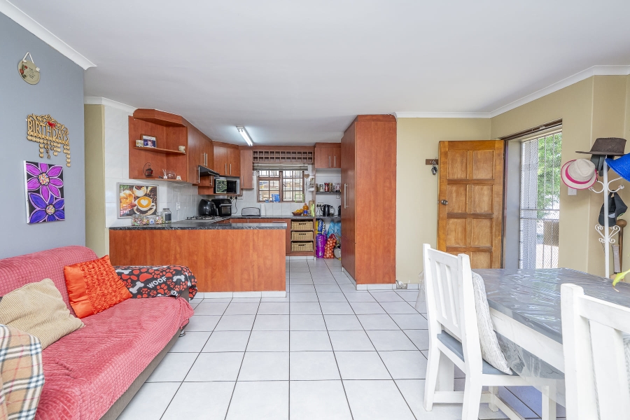 4 Bedroom Property for Sale in Bonnie Brae Western Cape